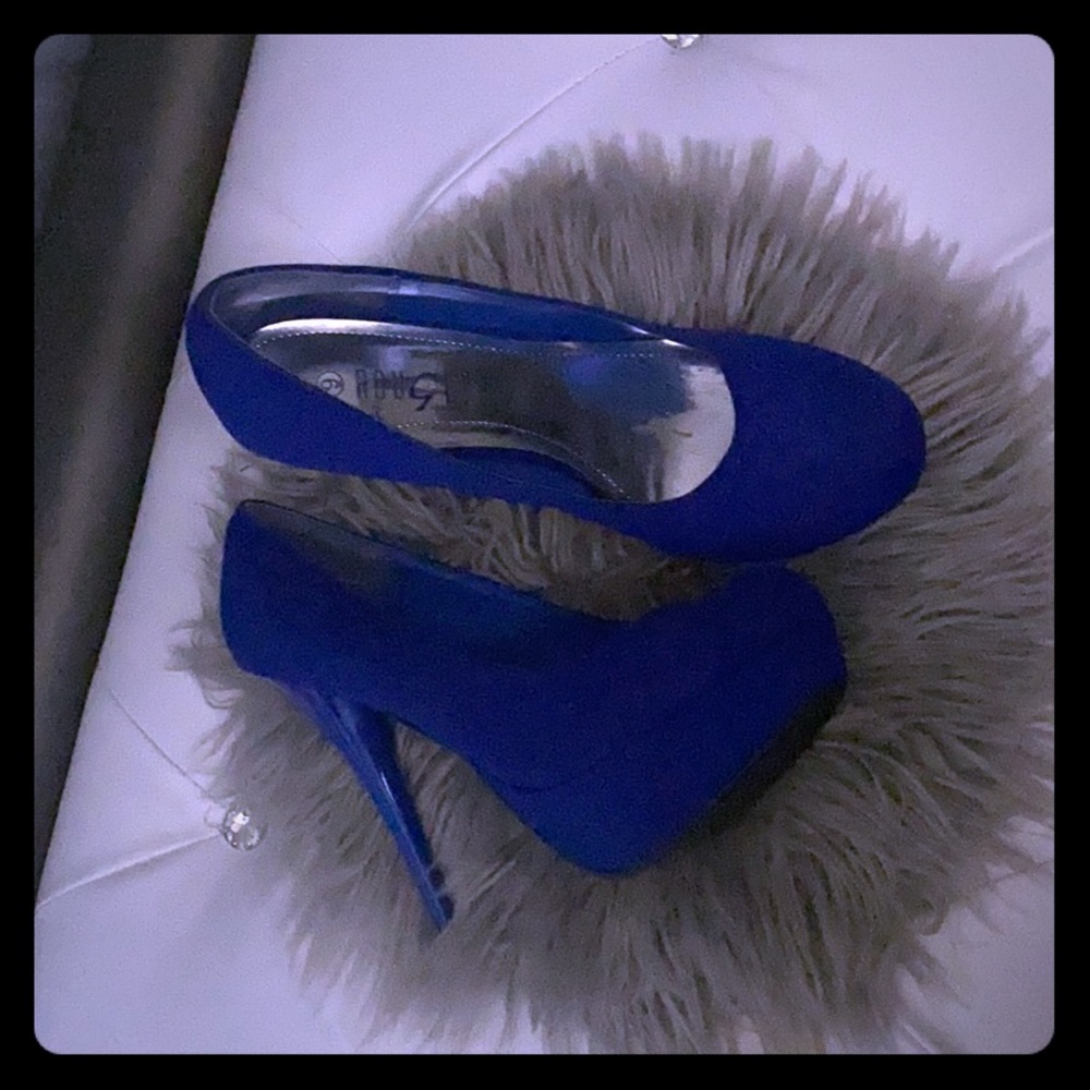 Cobalt blue heels worn once💙🥶